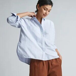 Everlane The Boxy Oxford in Periwinke/White Stripe Sz M